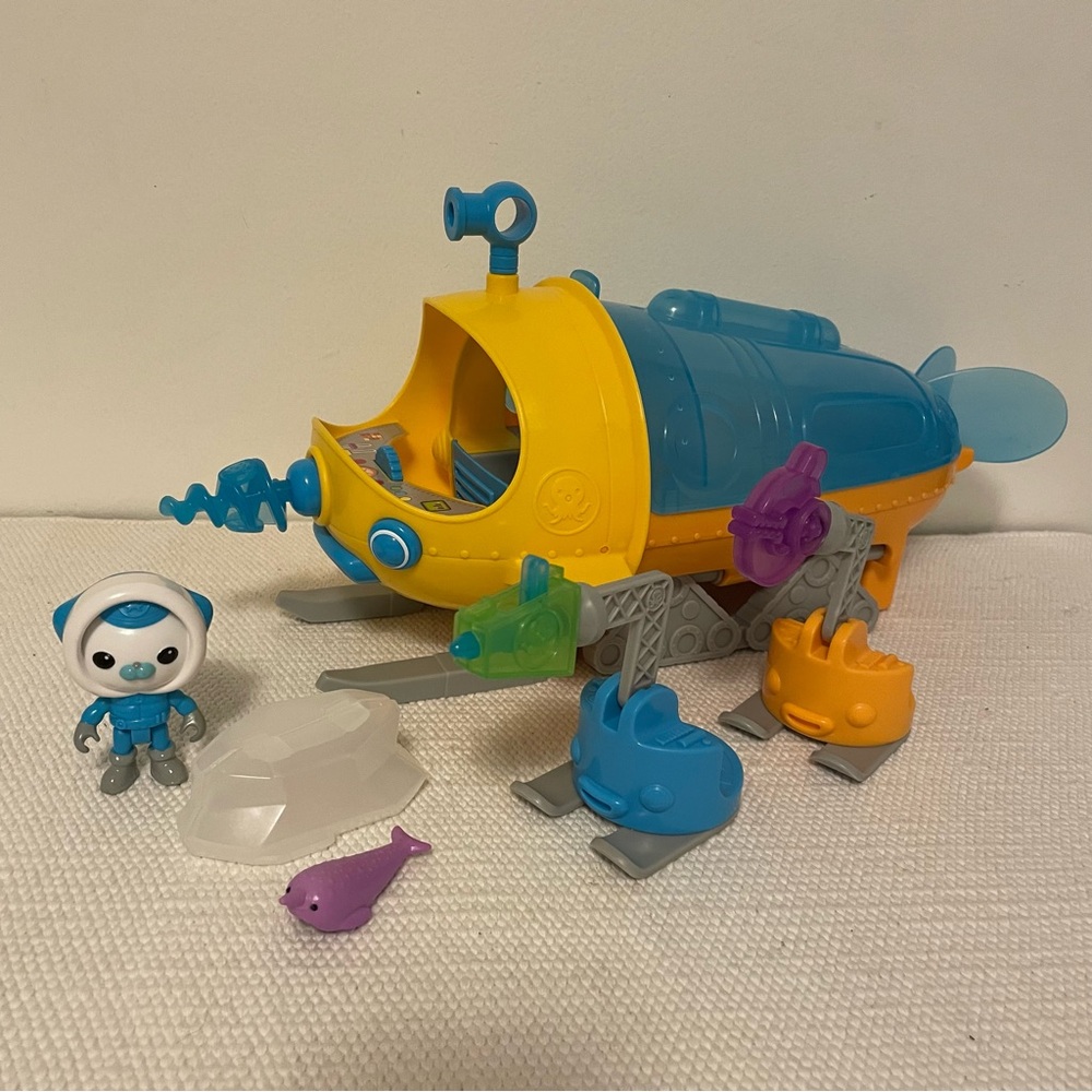 Octonauts Gup S polar expolration vehicle yellow submarine complete playset